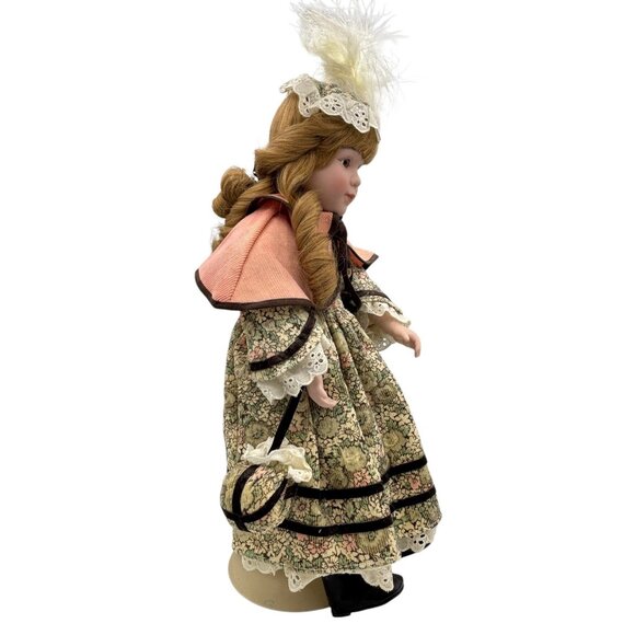 Vintage MYD Marian Yu Desings Porcelain Doll Red hair Numbered + stand - Picture 3 of 12